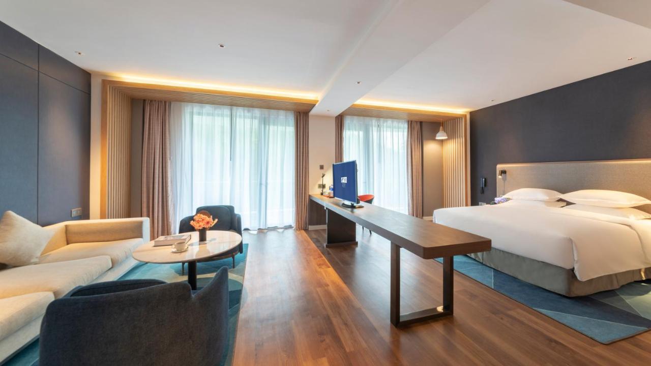 Holiday Inn Express Qiliping By Ihg Emeishan Eksteriør bilde