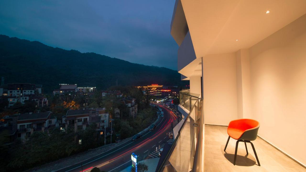 Holiday Inn Express Qiliping By Ihg Emeishan Eksteriør bilde